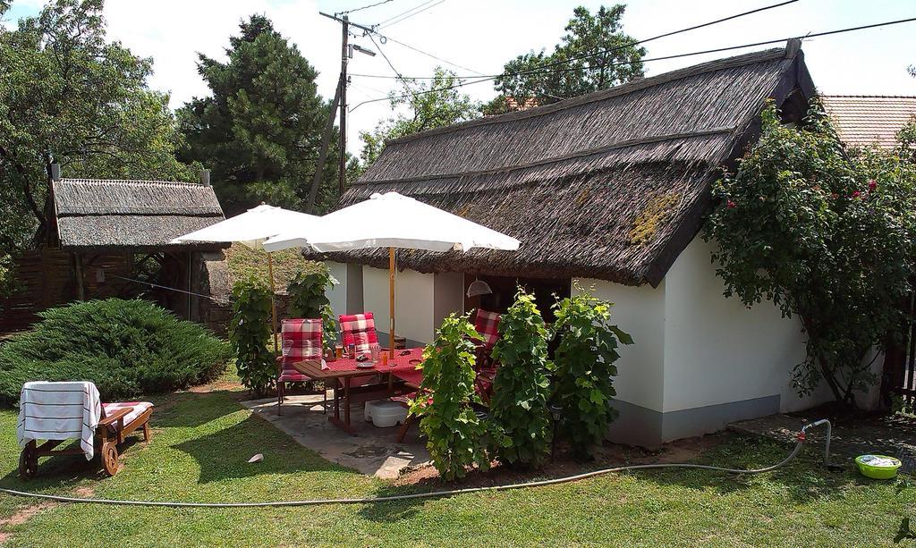 Country House Balaton Paloznak Esterno foto