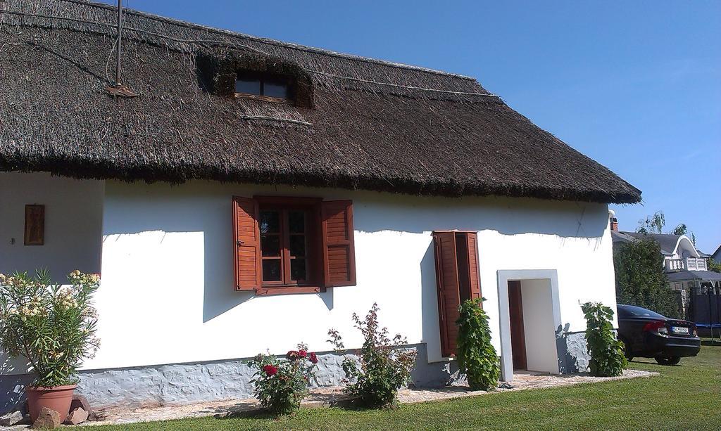 Country House Balaton Paloznak Esterno foto
